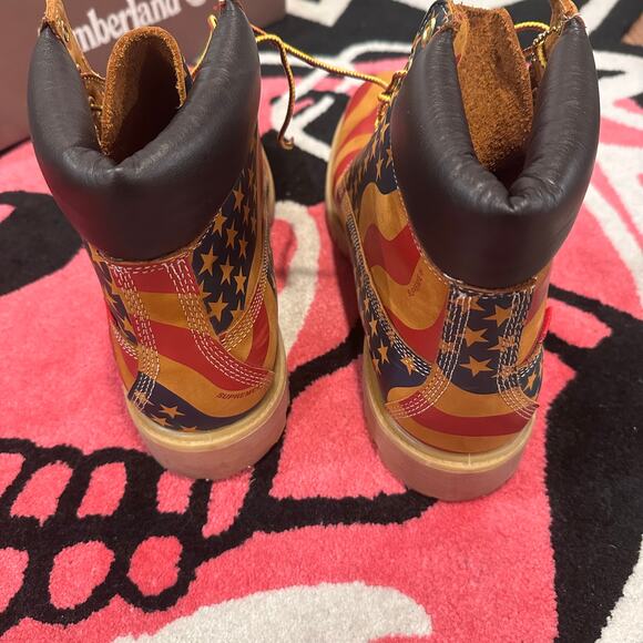 Timberland 6" Boot Supreme Stars & Stripes Wheat - Size 11.5 - Like New - Picture 6 of 16